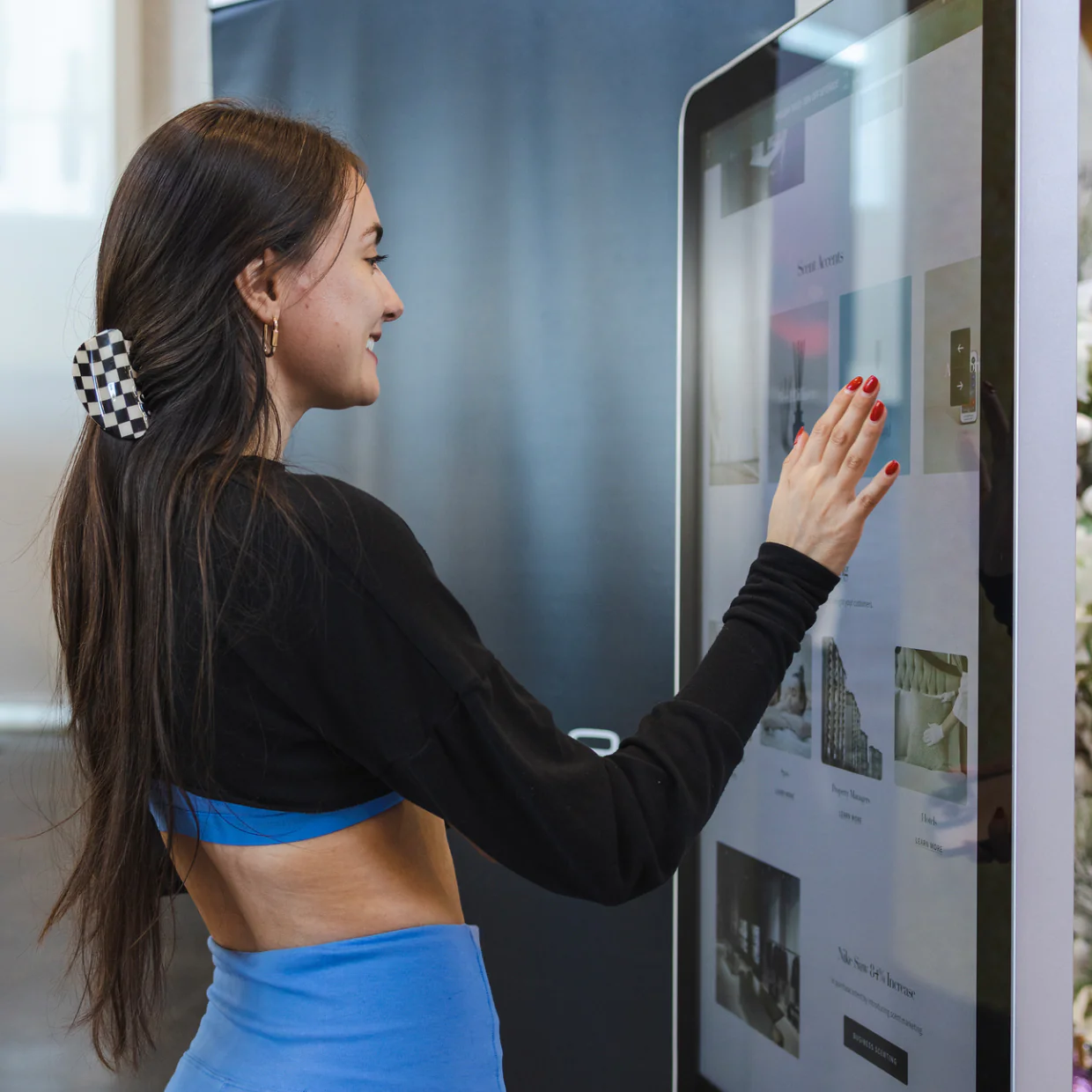 Interactive Scenting Kiosk - Image 3