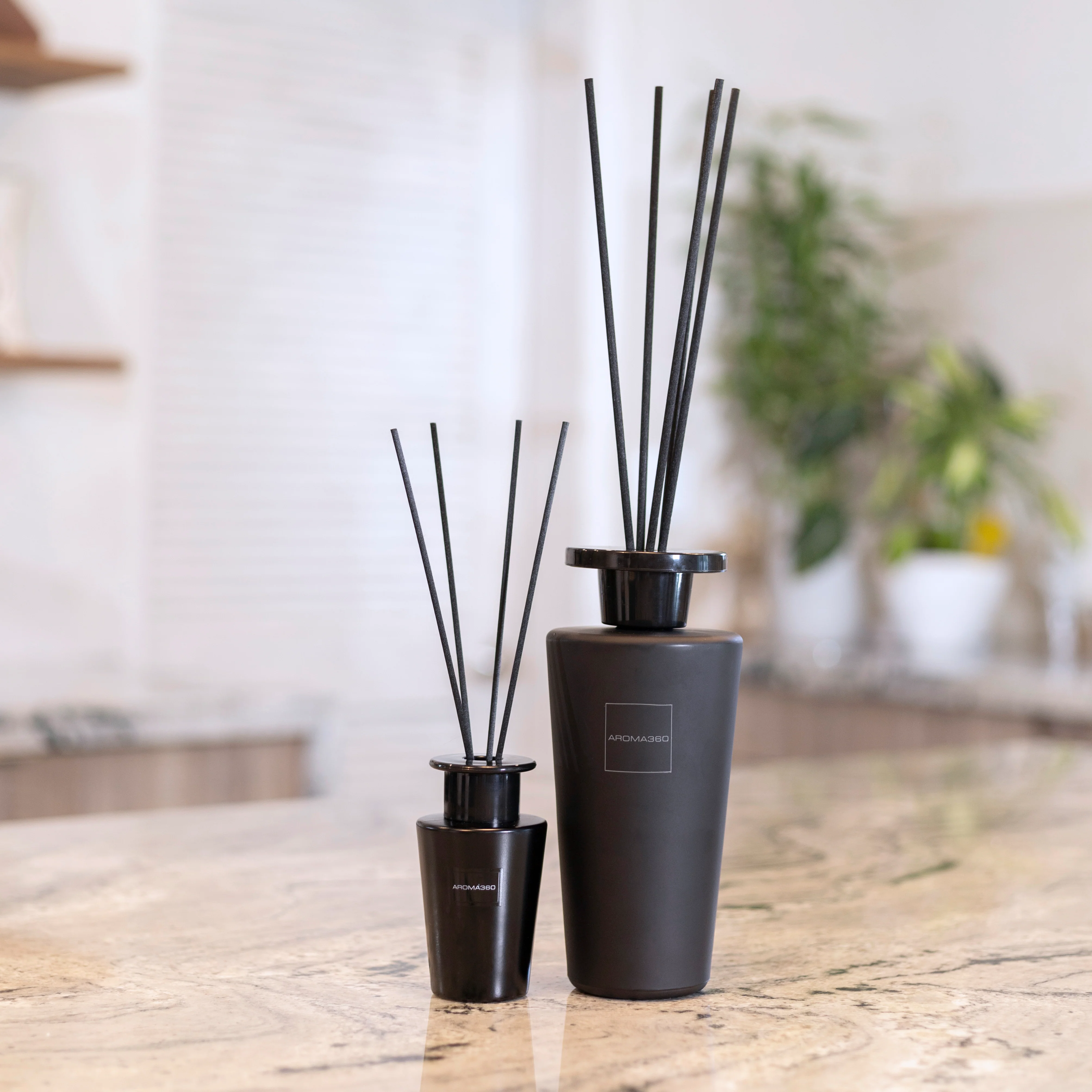 Iris 500mL Reed Diffuser - Image 3
