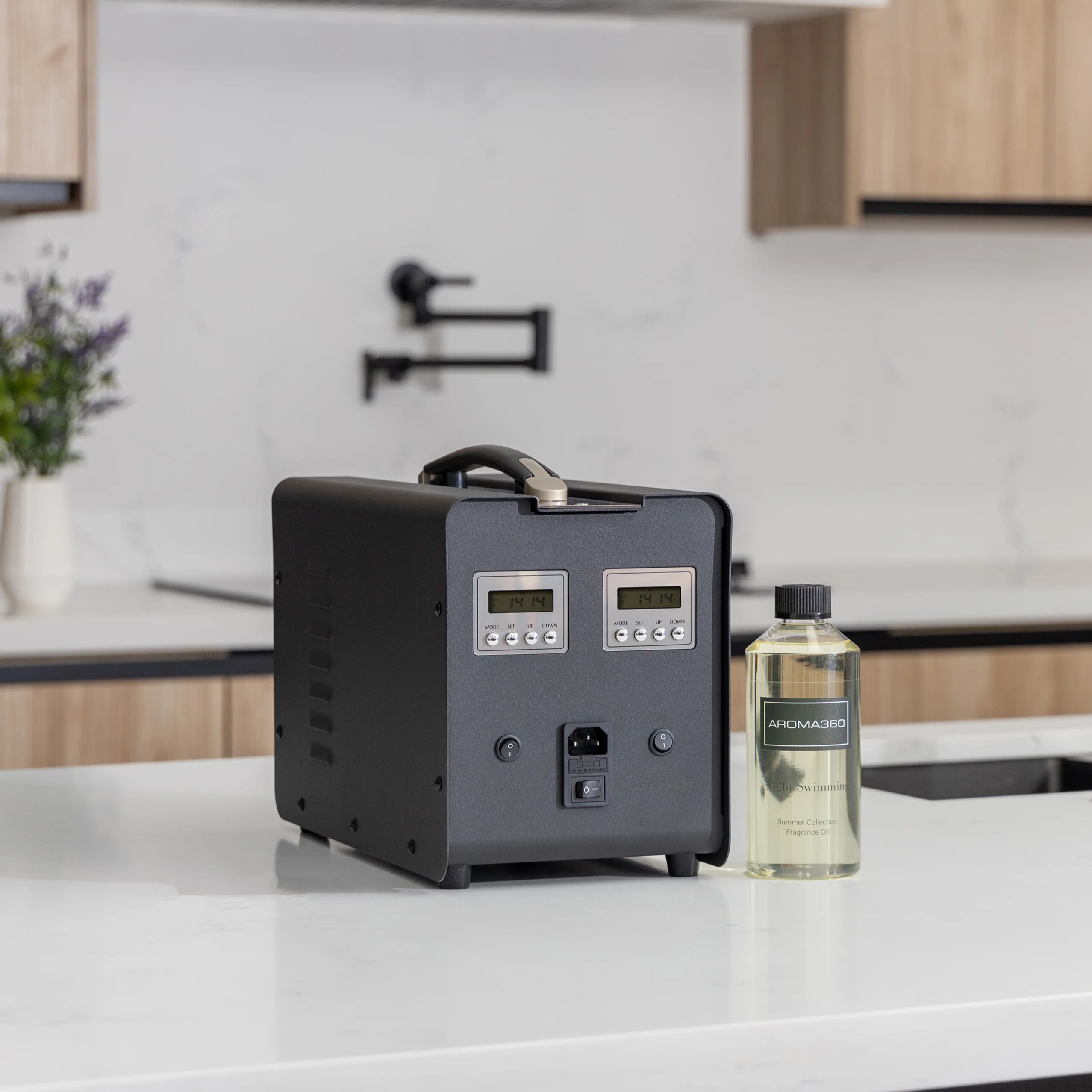 Free Museum360 XL Scent Diffuser with Oil Deliveries - Image 4