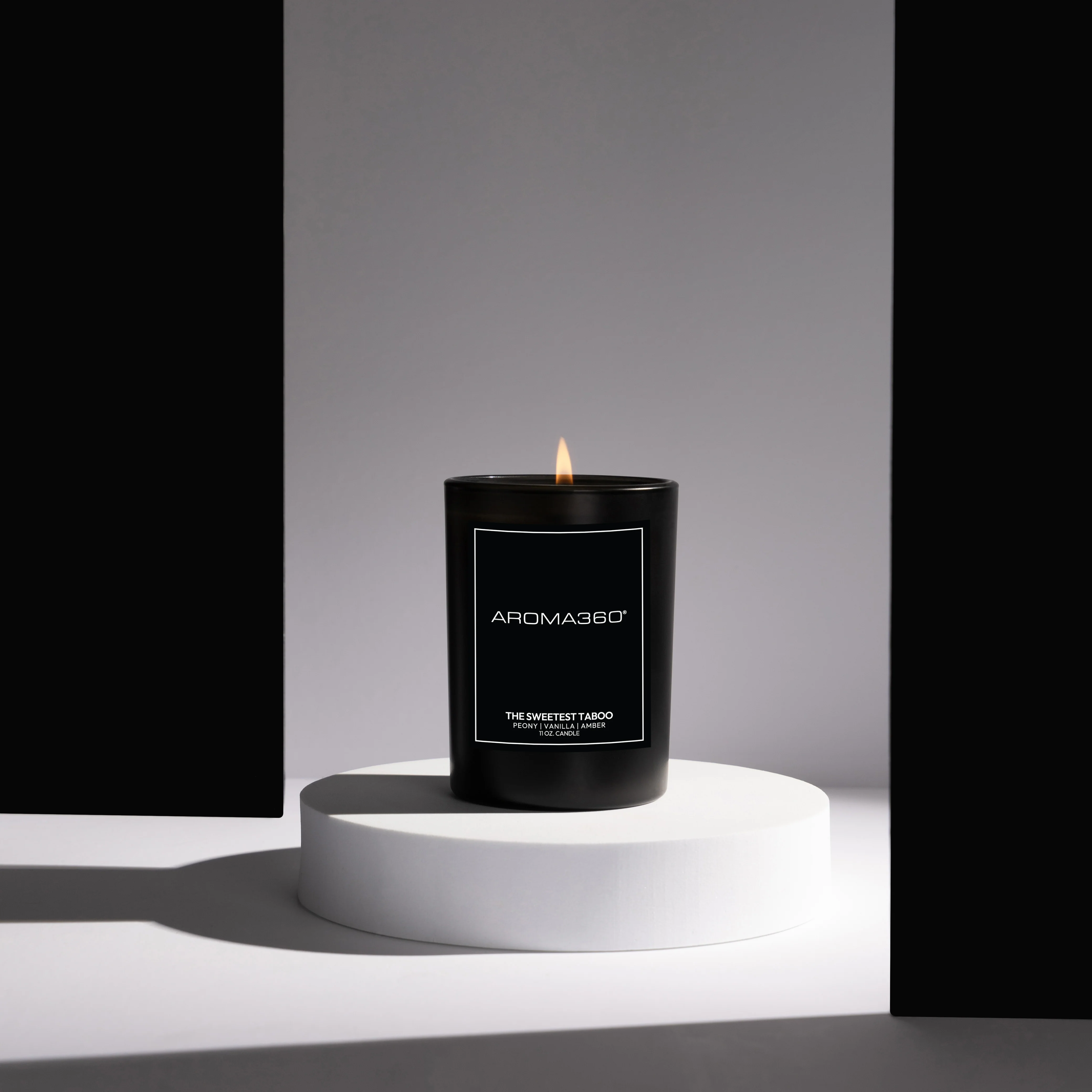 Sweetest Taboo Single-Wick Candle - Image 7